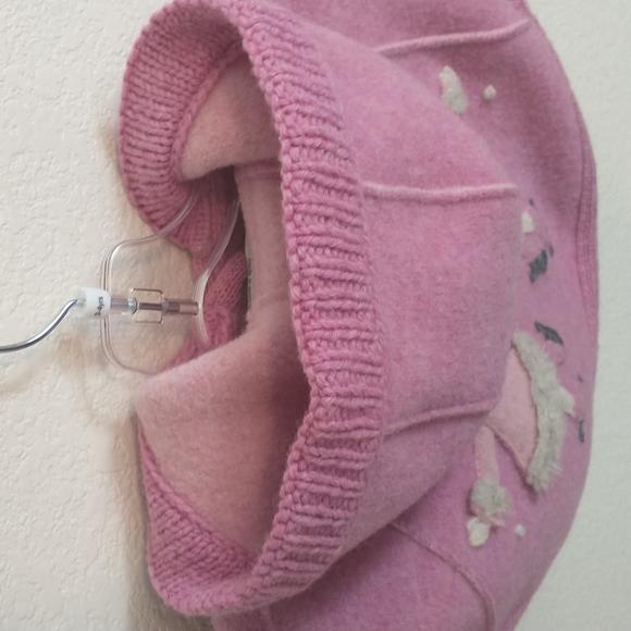 🚫 SOLD 2T - 3T Isabella G. Made in Austria Wool Hooded Pink Buttoned Cape - Picture 9 of 14